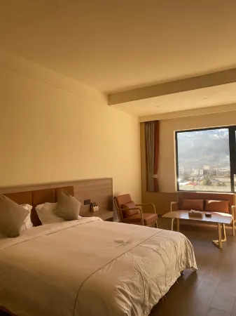 Darong Hotel Отели в г. Хунъюань