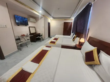 Nhan Duc Hotel Nguyen Van Qua