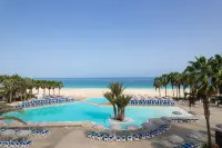 沃伊查維斯海灘全包式度假村 - 泳池