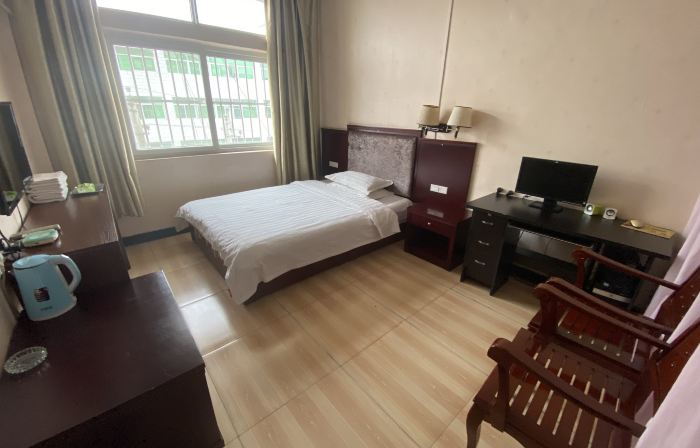 Yangxian County Radio and Television Hotel