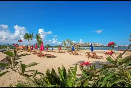 Dinglongtian Bay Bihai Lantian Seaview Apartment