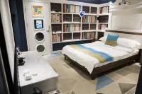 Deyin Hotel