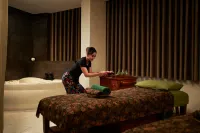 ÉL Hotel Bandung - Phòng tập thể hình