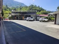 Zhuxi Xinyuan Chinese Inn