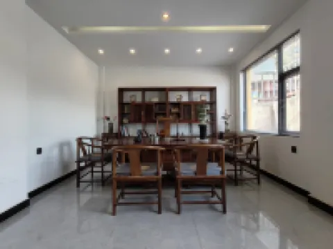 Shaxi Chuyu Homestay