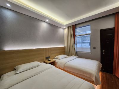 Border Town International Youth Hostel Fenghuang Ancient City Bar Street Branch