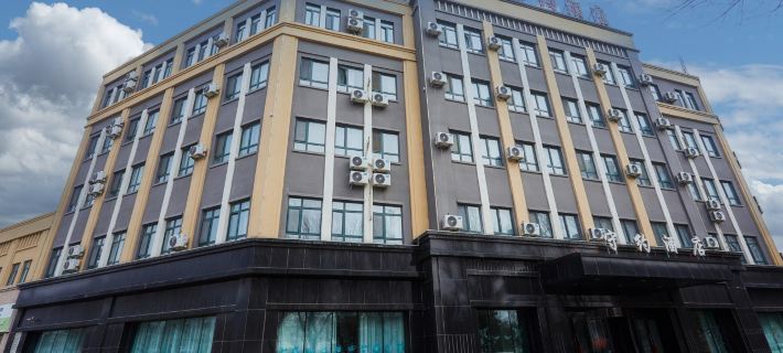 SHOU YUE HOTEL Hotels in Jinghe County