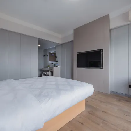 Pinghu New Shell Hotel