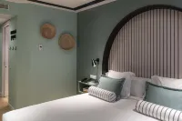 Vincci Bonjardim Hotel di 