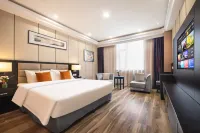 XiHe Hotel (Dalian Railway Station Zhongshan Plaza Store)