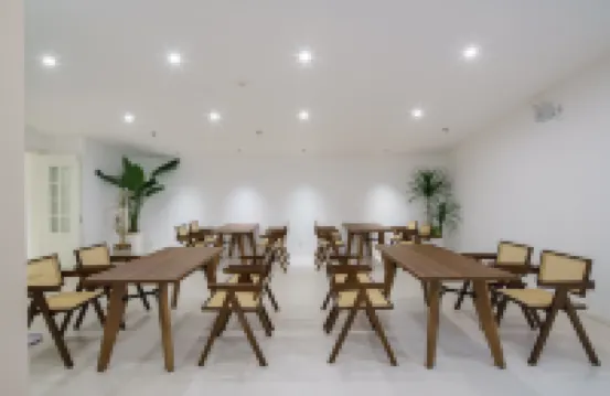 SUNNYDAY  (Dalian Laohutan Fisherman's Wharf)