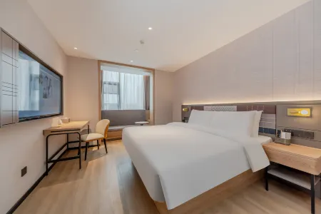 Homeinn Plus Hotel (Shanghai World Expo Area Tangqiao Subway Station)