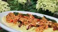 Heshe Lakeside Resort - sarapan