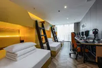 WanYoo Esports Hotel (Zhuhai Beishan Courtyard Huafa Business Area)