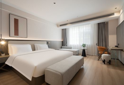 1. 지아위에 호텔 ..