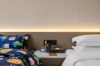 Kunming Huagu Hotel (Changshui International Airport Platinum Port Modern Plaza Store) - familiares