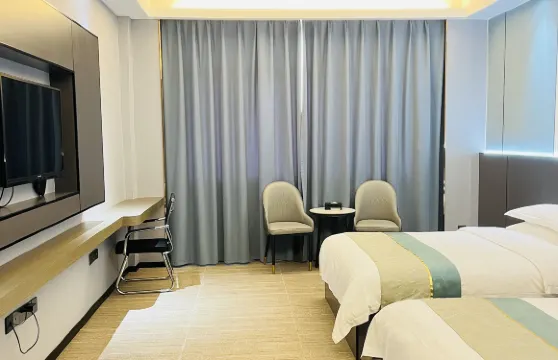 定南龍輝大酒店