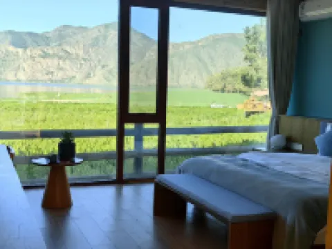 Yilemu Lake Three Hundred Homestays Hotels in Fuyun