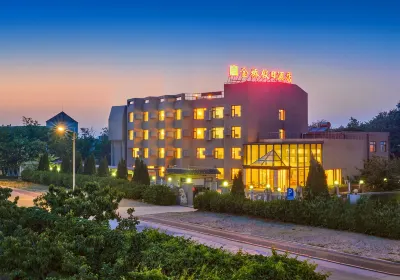 Changli Gold Coast Golden Bridge Holiday Hotel