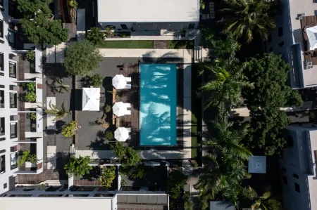 Haitang Yijing · ONLY ONE Отели рядом с достопримечательностью «Lover's Bridge»