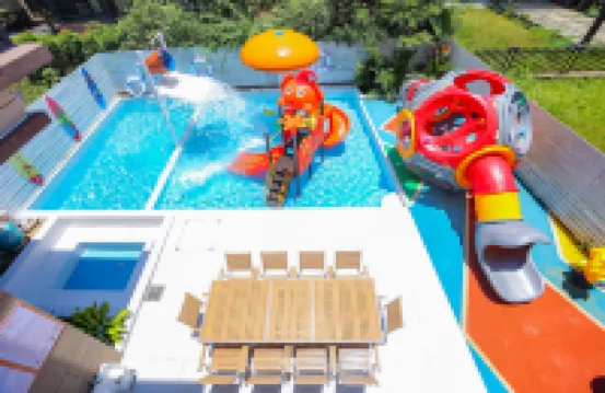 YANO & Heron Lake Forest Holiday Villa (Foshan Gaoming hotel)