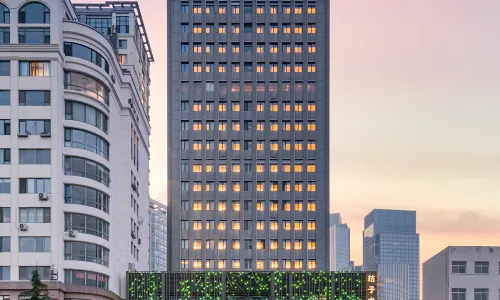 Qingdao May Fourth Square Seaview Orange Crystal Hotel