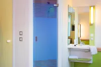 Ibis Budget Marseille Vitrolles Hotels in Les Pennes-Mirabeau