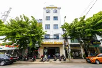 Saluton Hotel