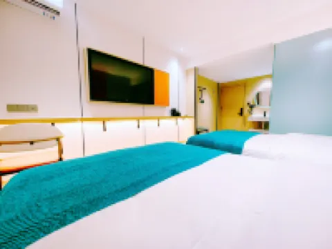 Snow Crystal Hotel Hotels in Daishan