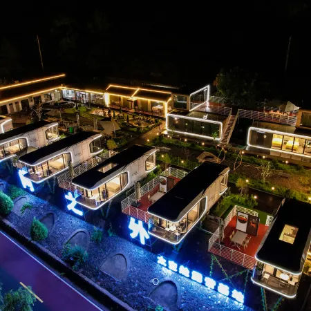 Beyond Time Capsule Hotel Campsite (Taihang Mountain Baquan Gorge)