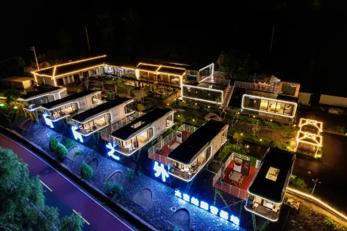 Beyond Time Capsule Hotel Campsite (Taihang Mountain Baquan Gorge) Các khách sạn ở Hồ Quan