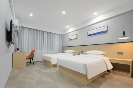 Qingzhu Minyue Business Hotel (Qahar Right Middle Banner)