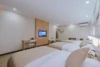 Yebang Convenience Hotel (Guilin North Railway Station)
