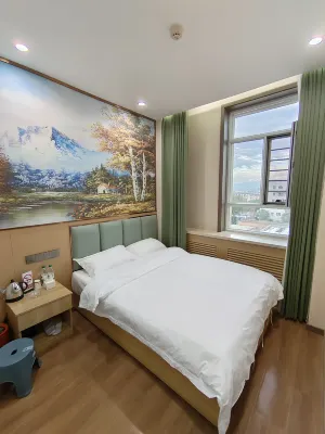 Xiangping Hotel (Zhanqian Street) Hotels in Urumqi