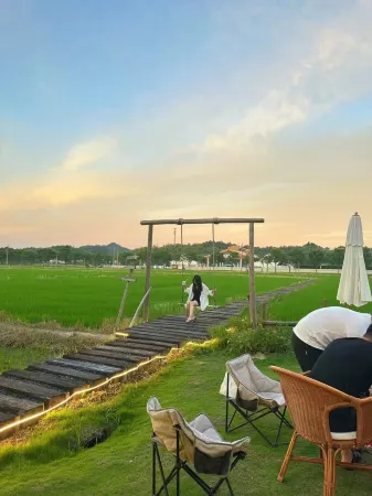 Chuer Homestay Отели рядом с достопримечательностью «Lingfeng Temple»