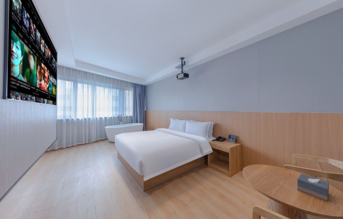 Jinting Chain. Southern Hotel (Zhanggongqiao Food Street Leshan Giant Buddha Branch)
