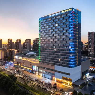 曼美國際酒店（常州武進星湖廣場店） 鄰近阳湖路的酒店