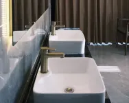 Hua Xiangzi Hotel (Zhenxiong Yilian International Trade City Branch) - 주차장