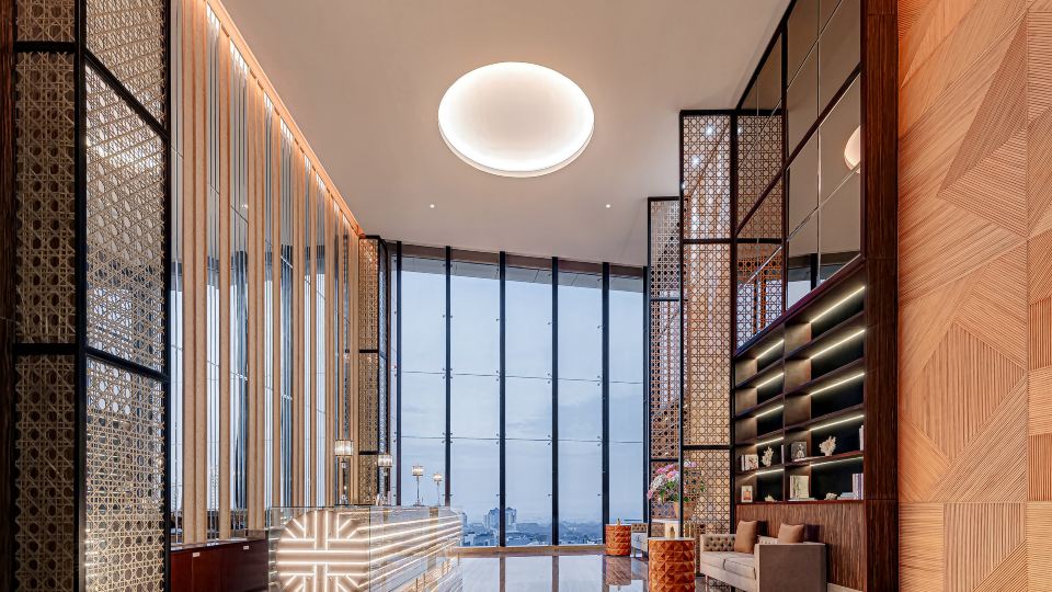 Whiz Luxe Hotel Spazio Surabaya
