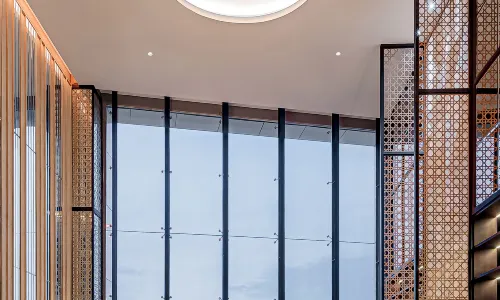 Whiz Luxe Hotel Spazio Surabaya