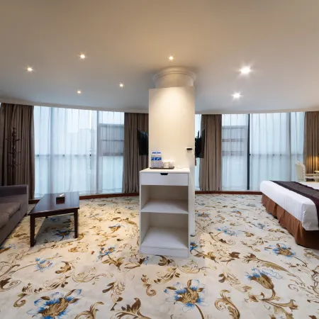 Kunshan Suyou Holiday Inn