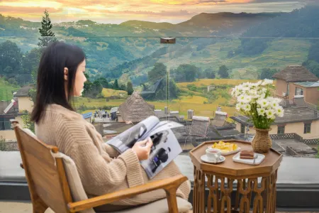 Therrace Gathering Hoel Отели рядом с достопримечательностью «Yuanyang Hani Terrace»