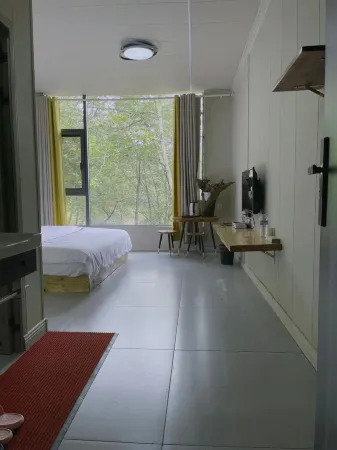 The Lucky Pagoda Inn Отели рядом с достопримечательностью «Nan'en Waterfall»