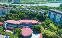 Putian Jingtai Hotel 푸톈 호텔