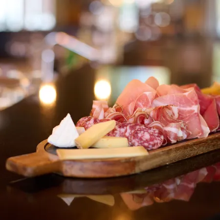 Victoria Hotel & Residence