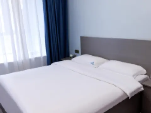 Hot Spring Hotel, Menghai Hotels in Menghai