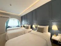 Regent Ramkhamhaeng Hotel dekat Huamark Indoor Stadium