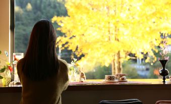 Floral Lux Hotel · Mountain View Terrace Hotel