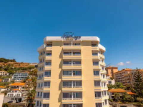 Muthu Raga Madeira Hotel โรงแรมในฟุงชาล