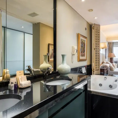 Royal Savoy - Ocean Resort - Savoy Signature
